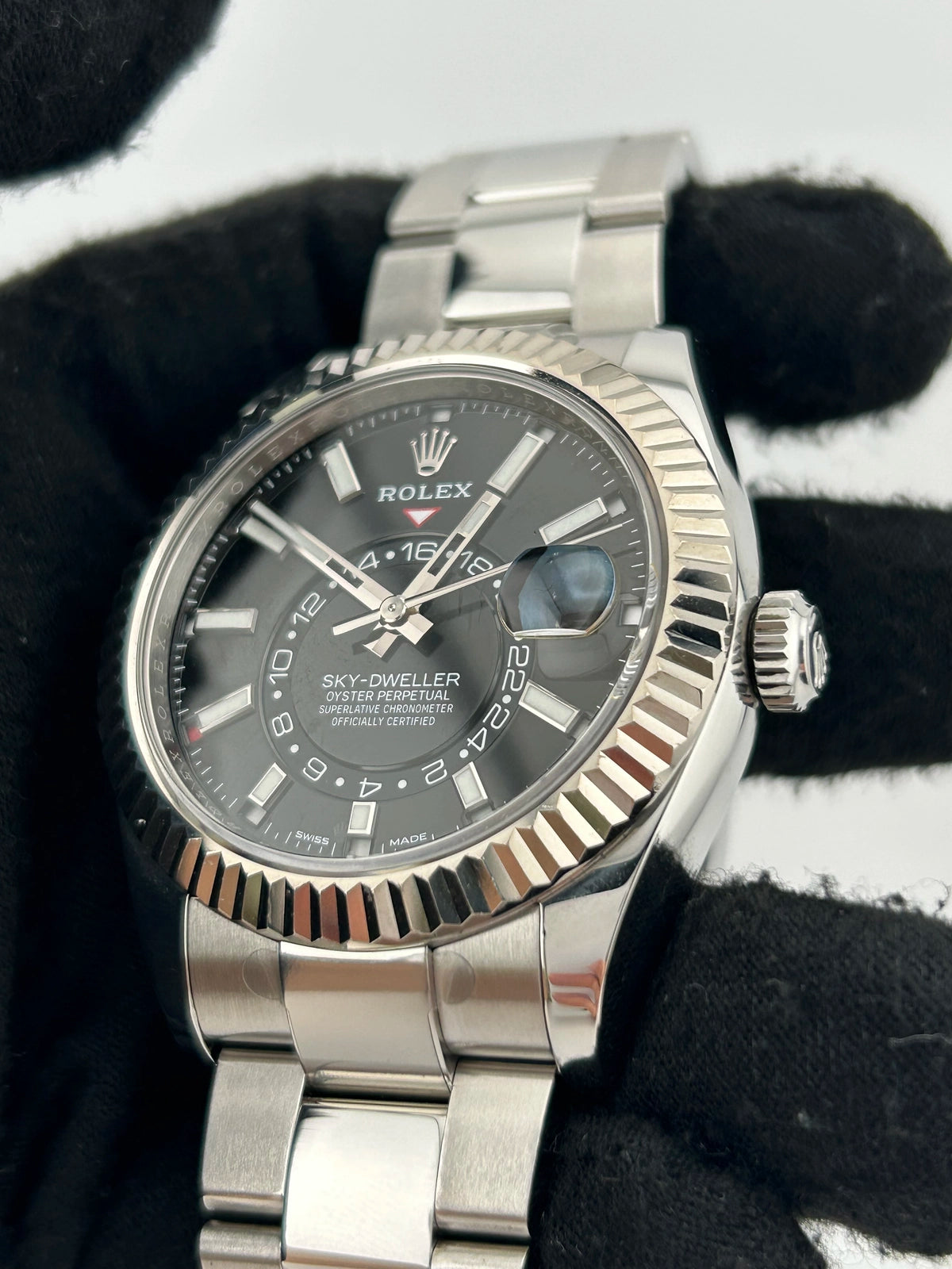 Rolex Sky-Dweller 326934 — view 3