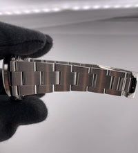 Rolex Oyster Perpetual Date 1501 — view 5