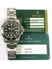 Rolex Submariner Date — view 2
