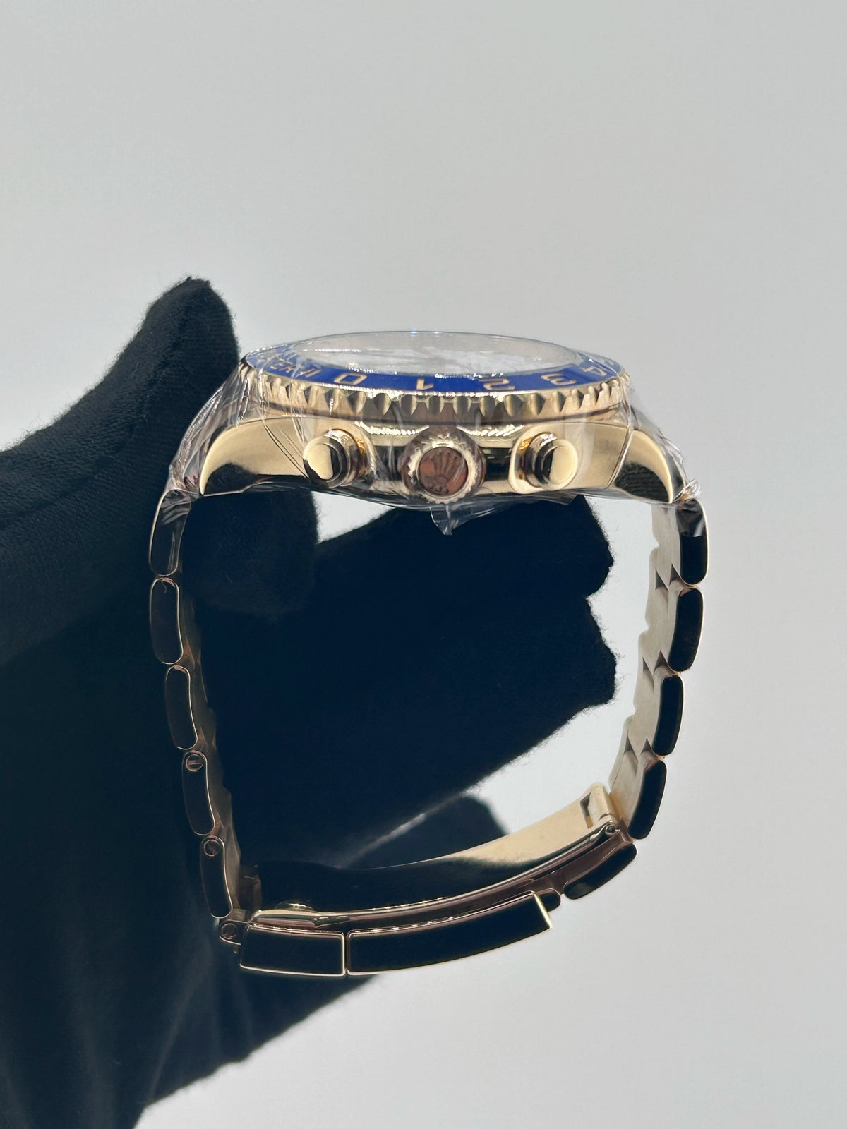Rolex Yacht-Master II 116688 — view 6