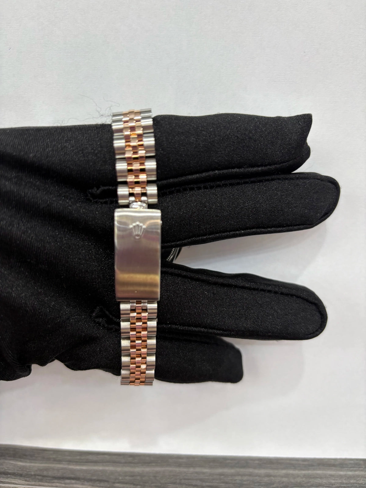 Rolex Datejust 6917 — view 2