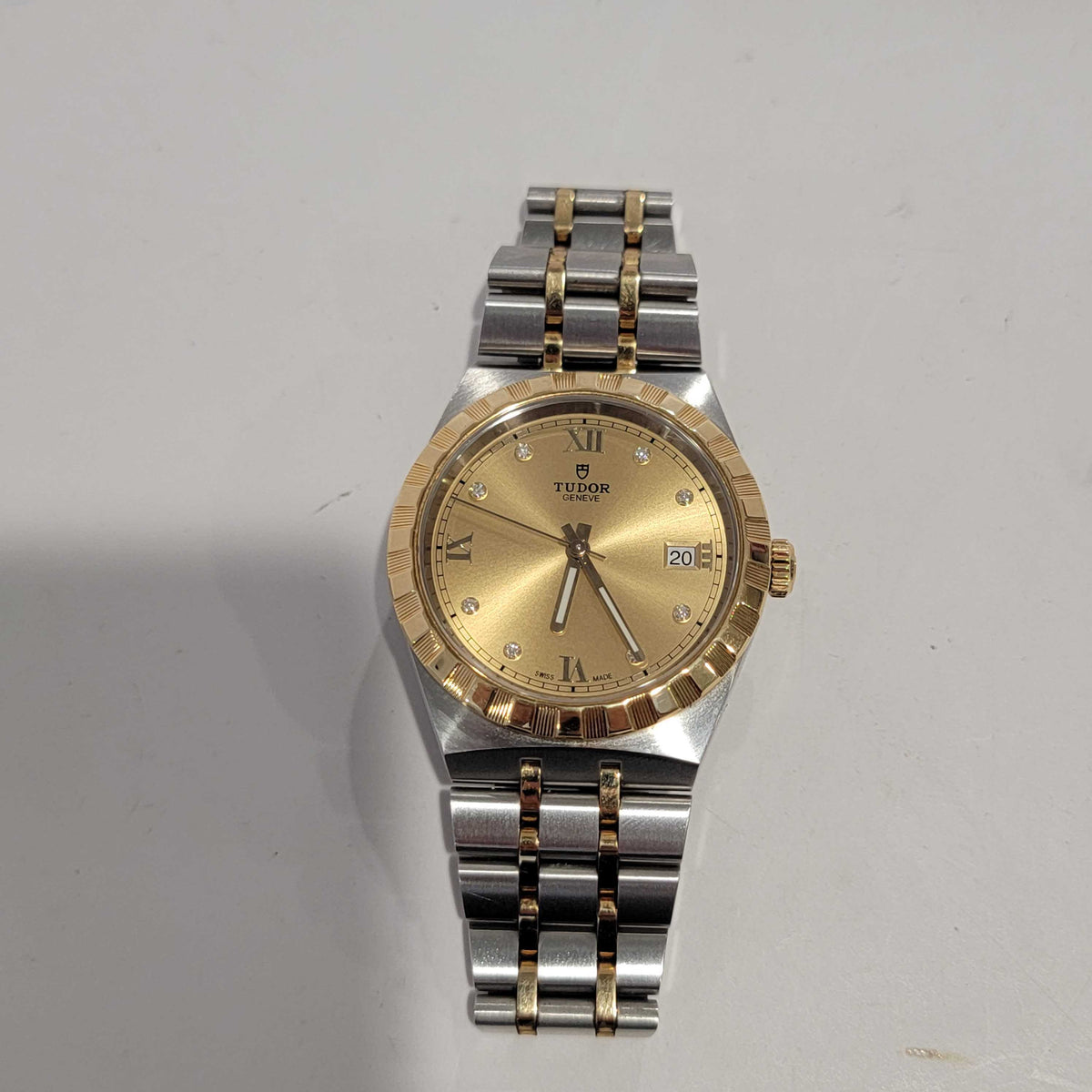 Tudor Royal M28503-0005 — view 1