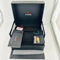 Tudor Black Bay Chrono M79310N-0001 — view 8