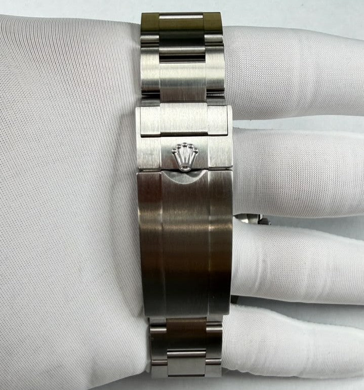 Rolex Submariner Date 126610LN — view 4