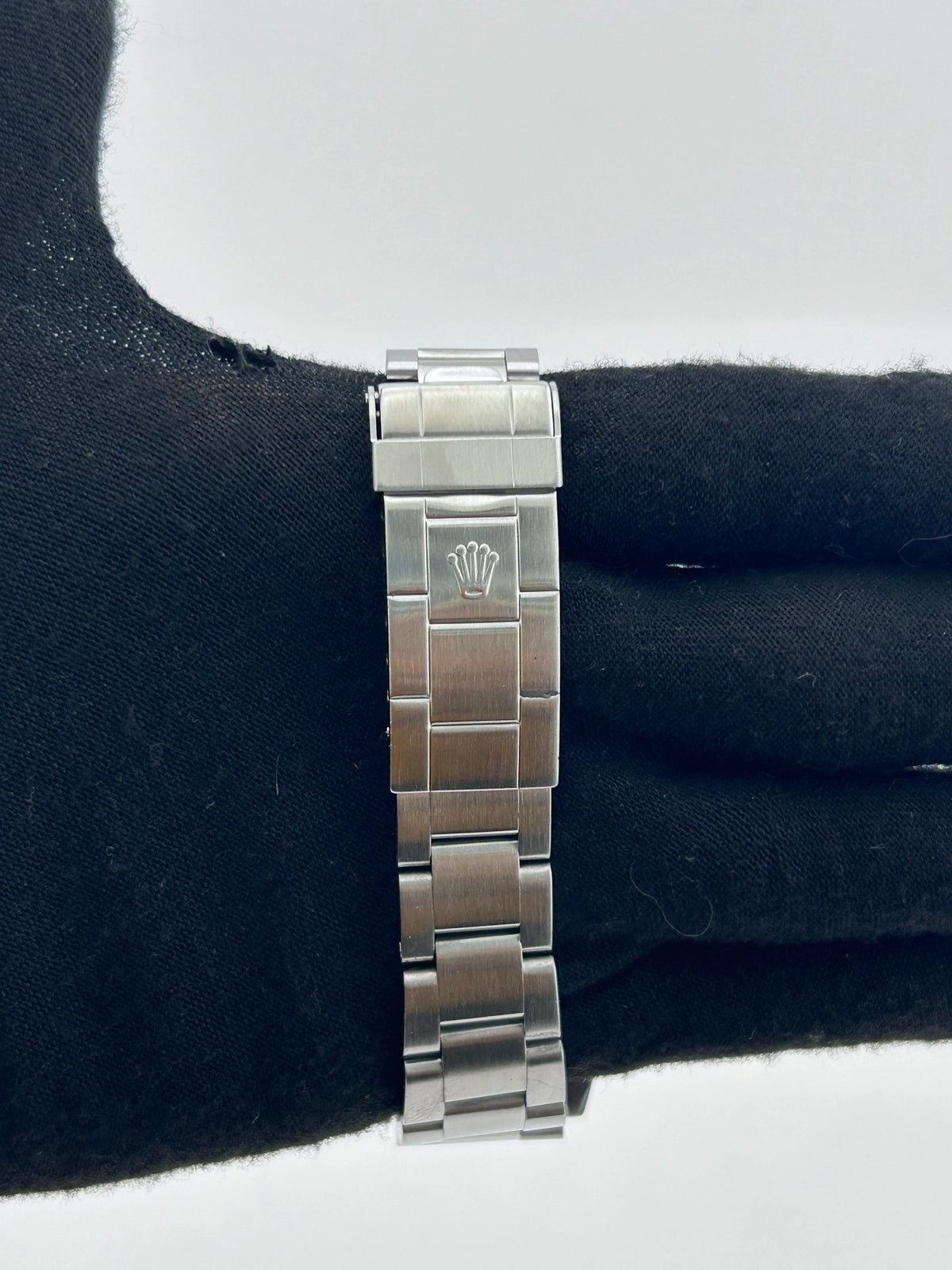 Rolex Submariner 16610 — view 4
