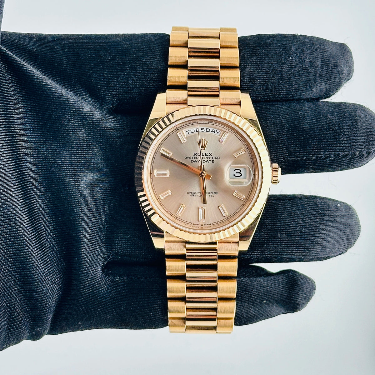 Rolex Day-Date 228235 — view 2