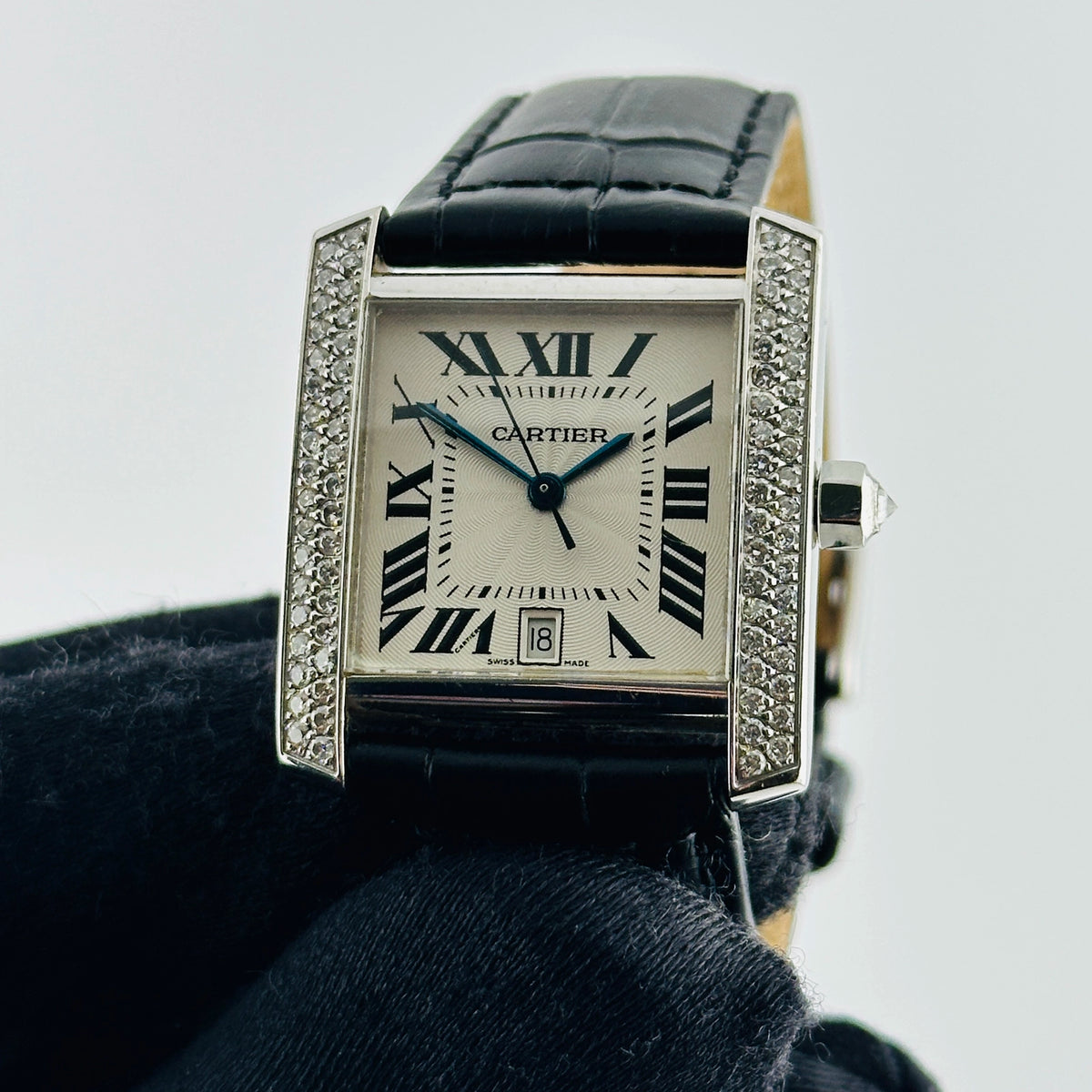 Cartier 2366 — view 3