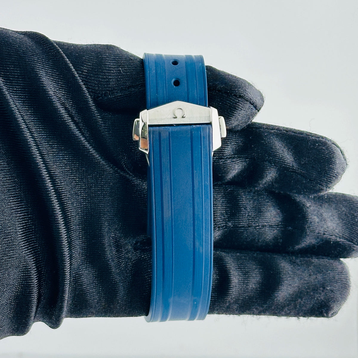Omega Seamaster 210.30.42.20.03.002 — view 4