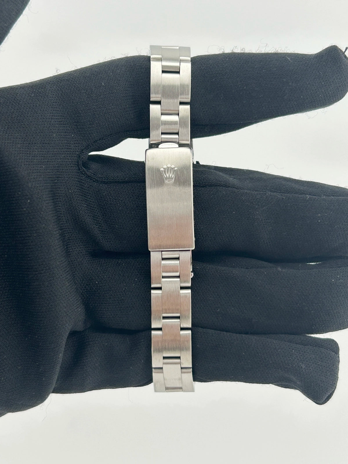 Rolex Oyster Perpetual 67180 — view 4