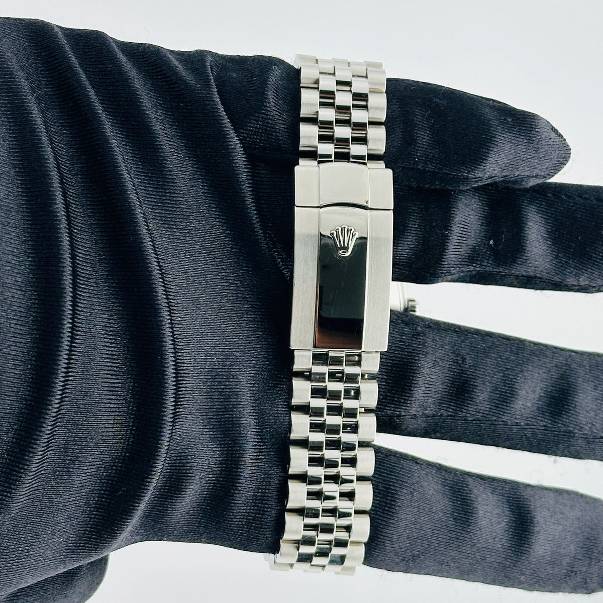 Rolex Datejust 41 126300 — view 4