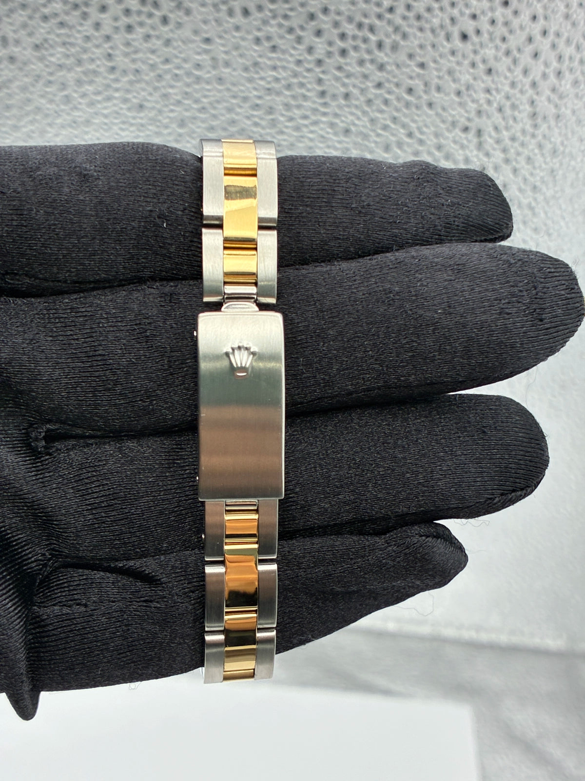 Rolex Oyster Perpetual 76233 — view 4