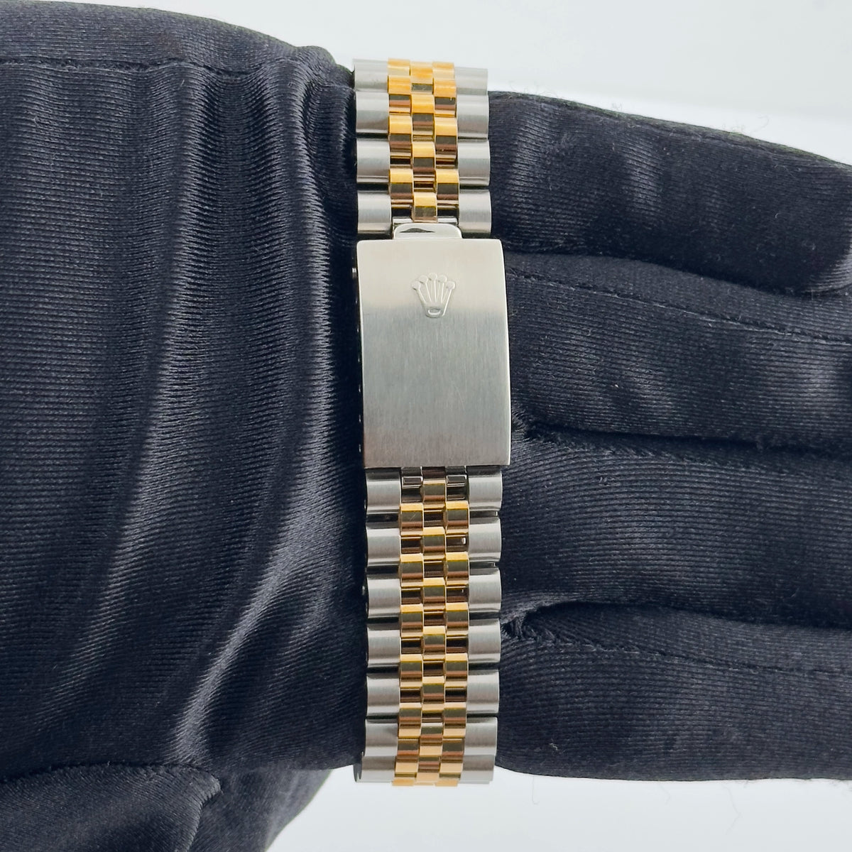 Rolex Oyster Perpetual Date 6694 — view 2