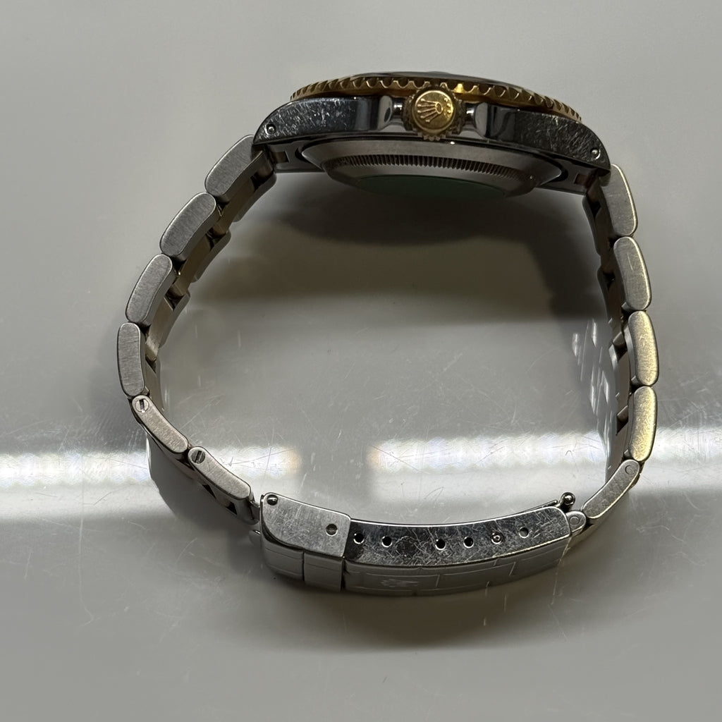 Rolex Submariner Date 16613 — view 2