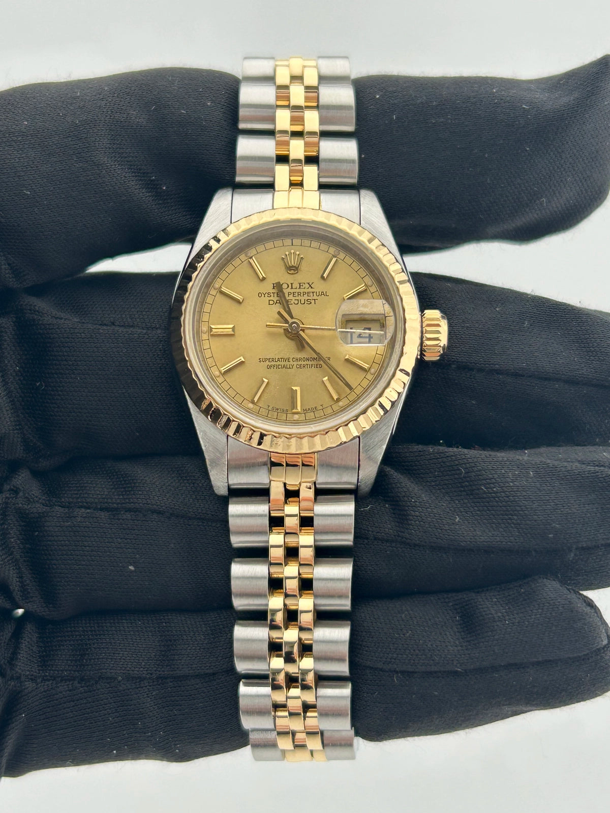 Rolex Lady Datejust 69173 — Very Good | Hitched Fine Jewelry