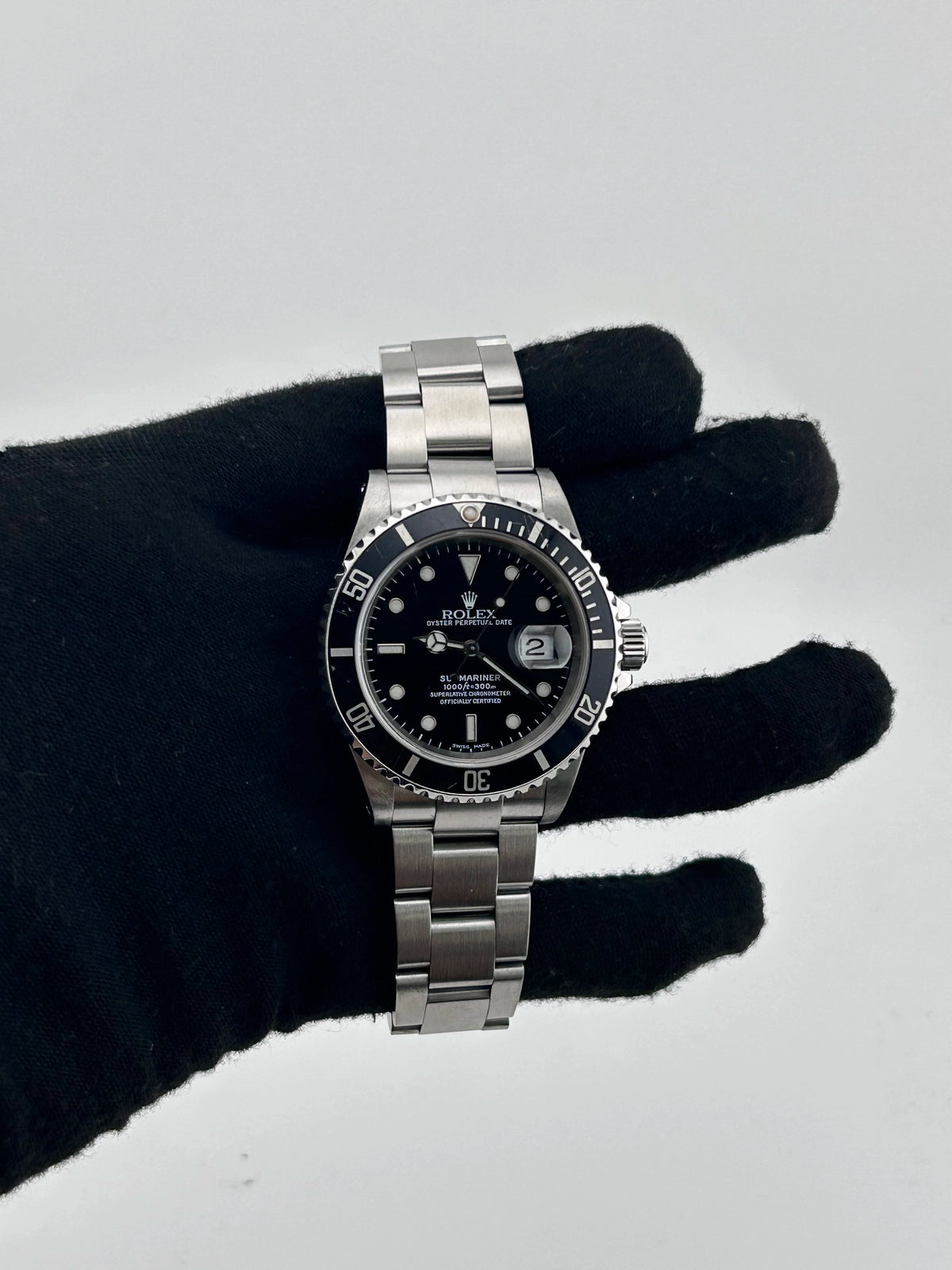 Rolex Submariner 16610 — view 2