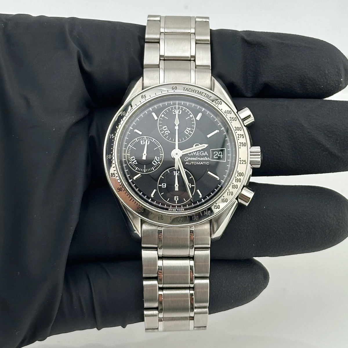 Omega Speedmaster Date 3513.52.00 — view 2