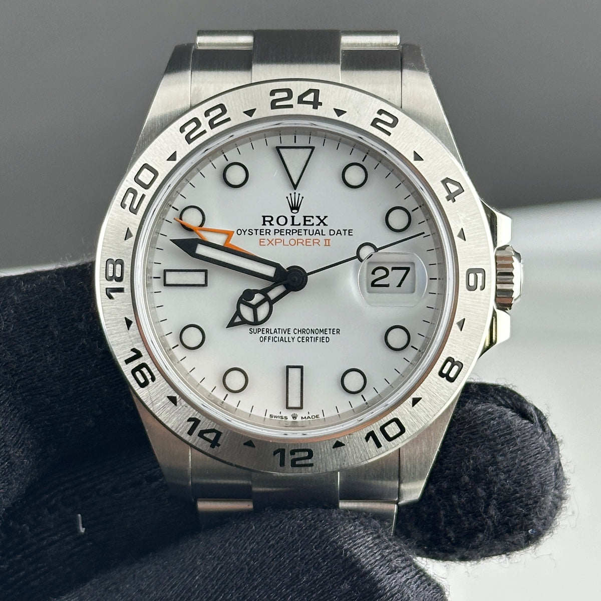Rolex Explorer II 226570 — view 2