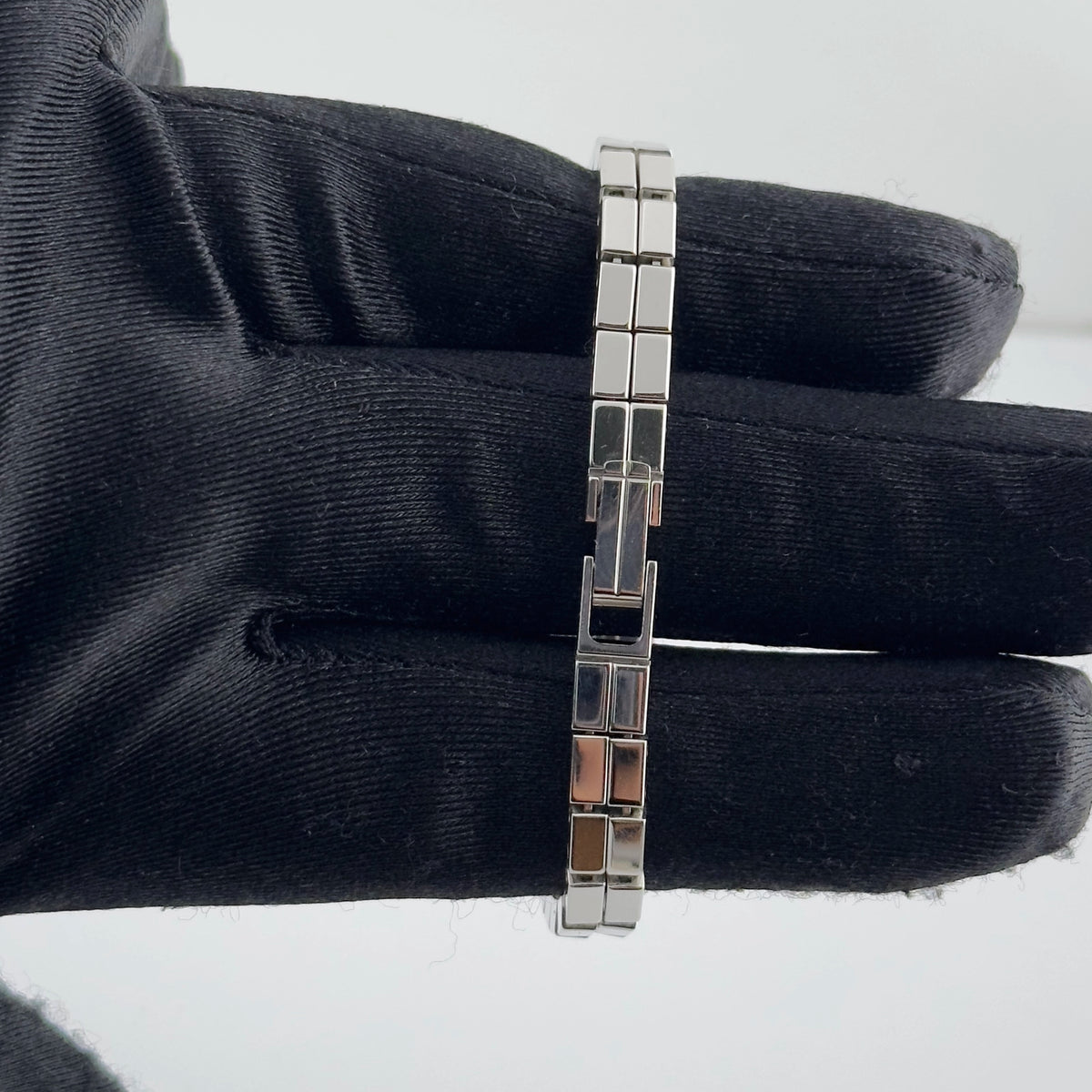 Cartier 2545 — view 3