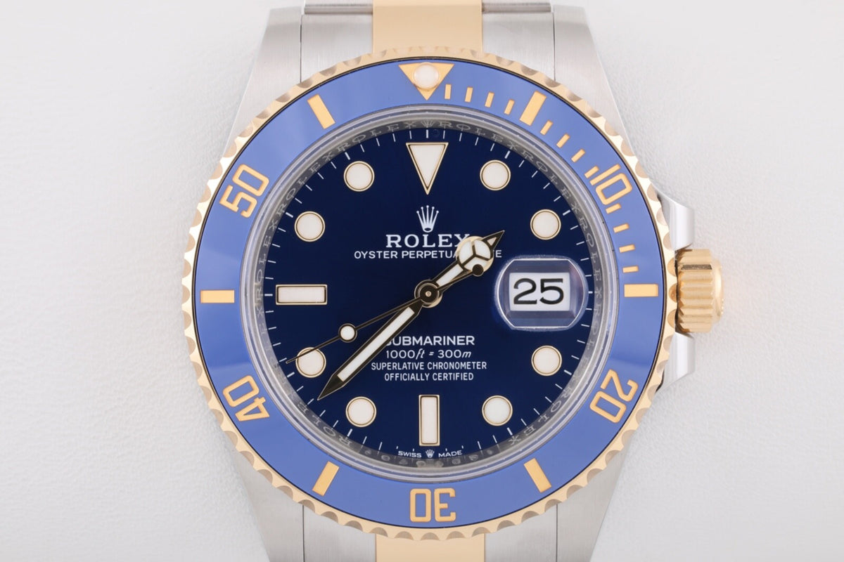 Rolex Submariner Date 126613LB — view 2
