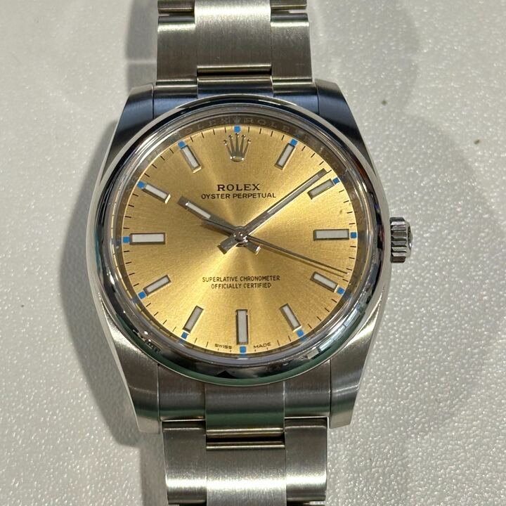Rolex Oyster Perpetual 34 114200 — view 1