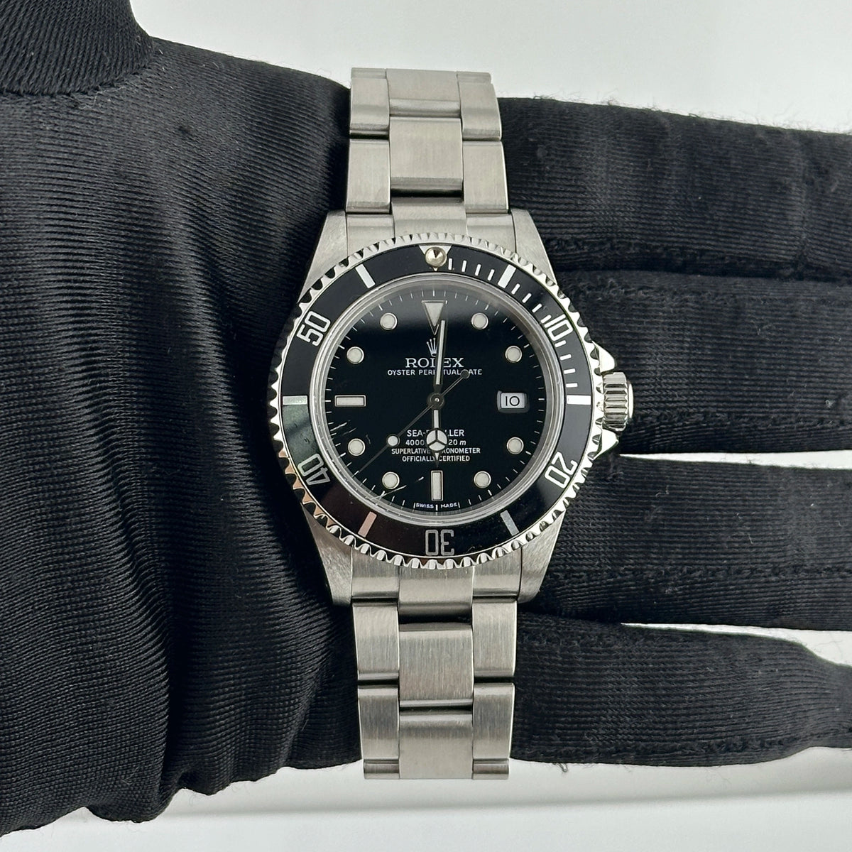 Rolex Sea-Dweller 16600 — view 2