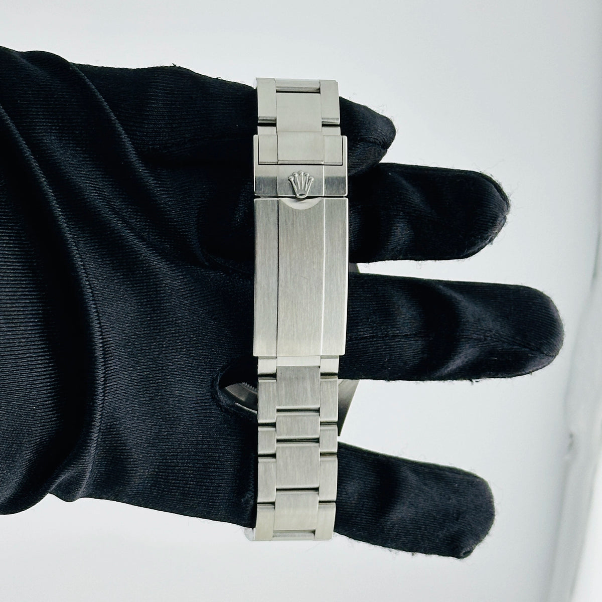 Rolex Submariner Date 126610LN — view 4