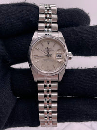 Rolex Oyster Perpetual Date 79190 — view 2