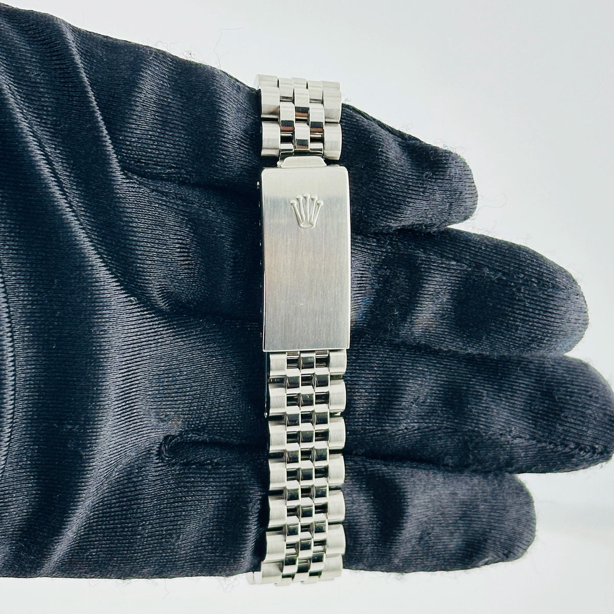 Rolex Oyster Perpetual 67480 — view 3
