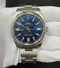 Rolex Oyster Perpetual 41 124300 — view 2
