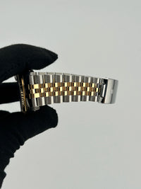 Rolex Oyster Perpetual Date 15223 — view 4