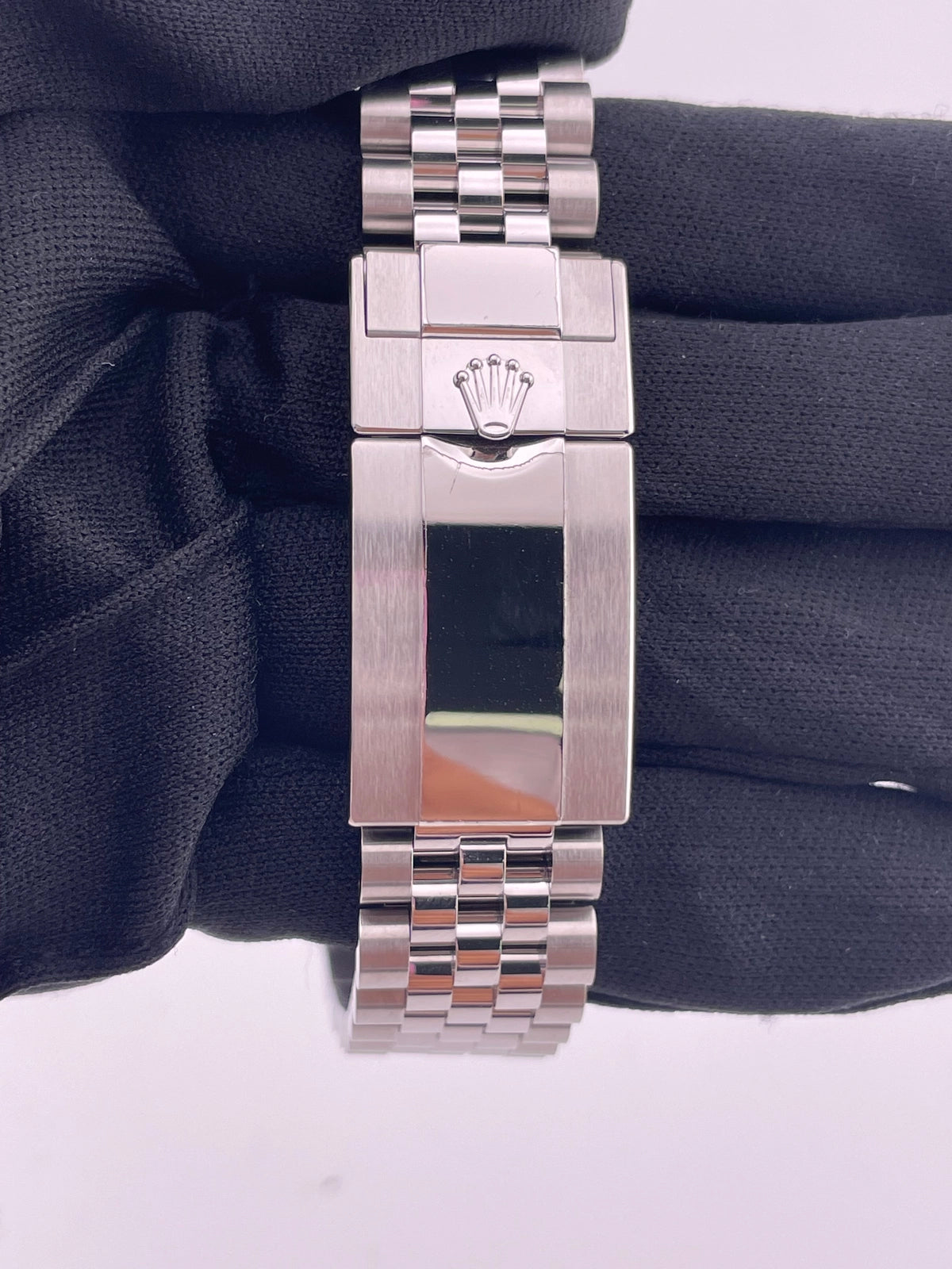 Rolex GMT-Master II 126710BLNR — view 4