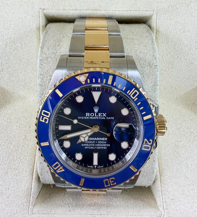 Rolex Submariner Date 126613LB — view 2