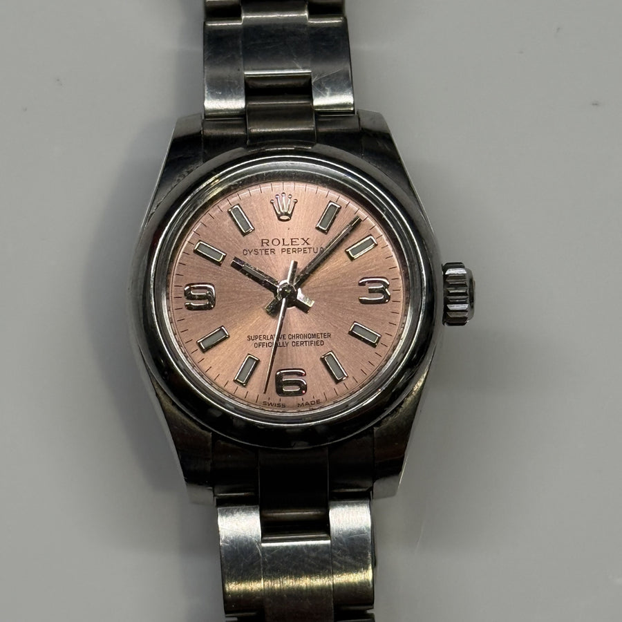 Rolex Oyster Perpetual 26 176200 — view 1