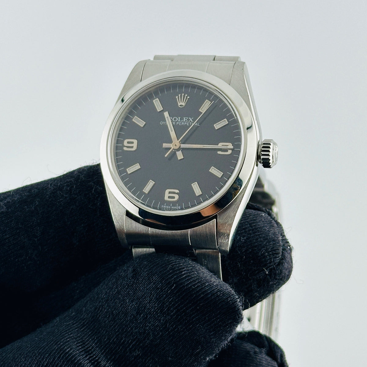 Rolex Oyster Perpetual 77080 — view 3