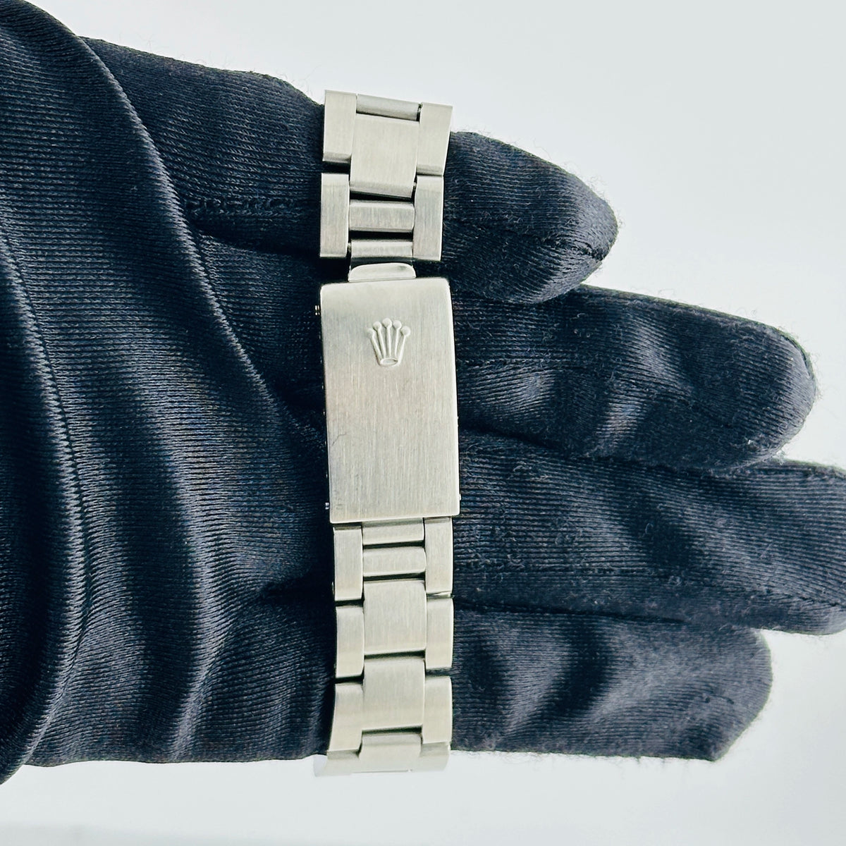 Rolex Oyster Perpetual 15000 — view 4