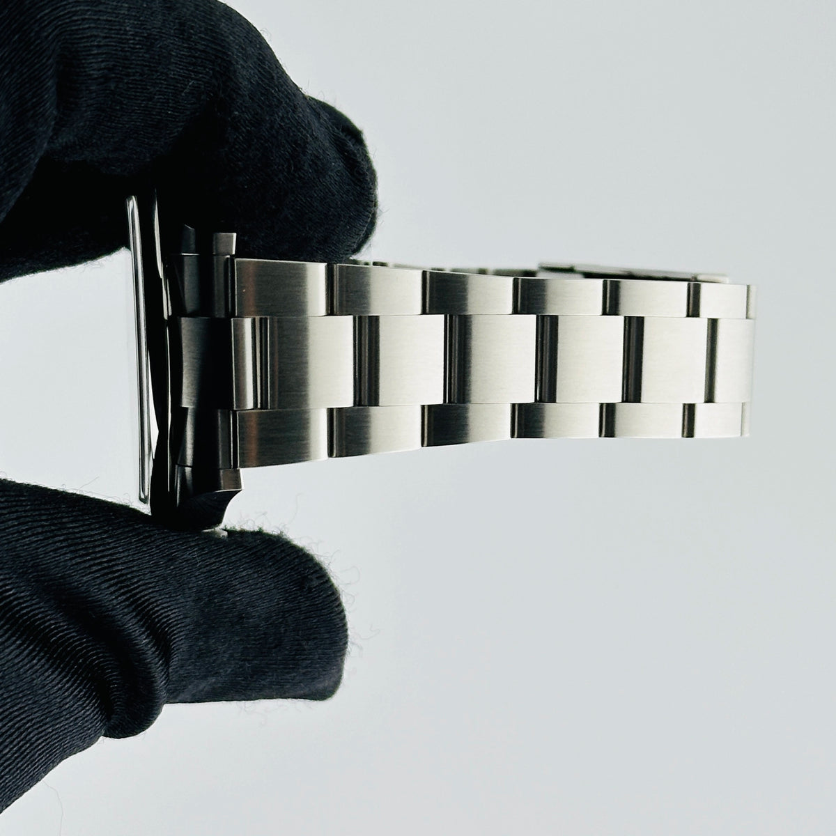 Rolex Oyster Perpetual 41 134300 — view 5