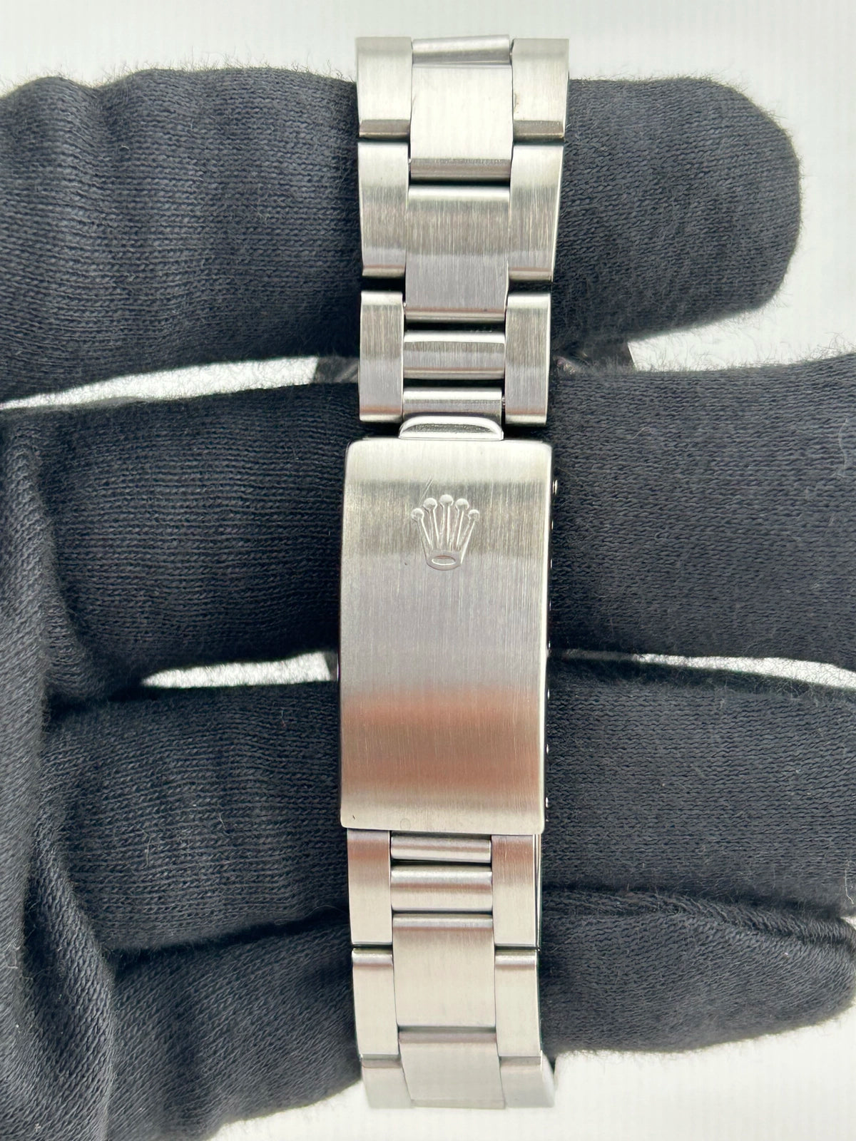 Rolex Oyster Perpetual Date 15000 — view 4
