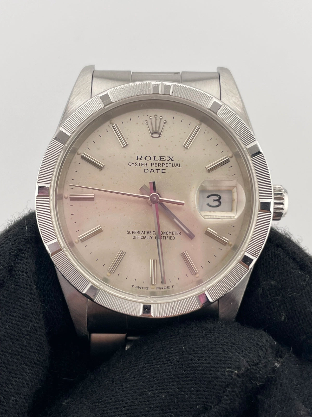 Rolex Oyster Perpetual Date 15210 — view 3
