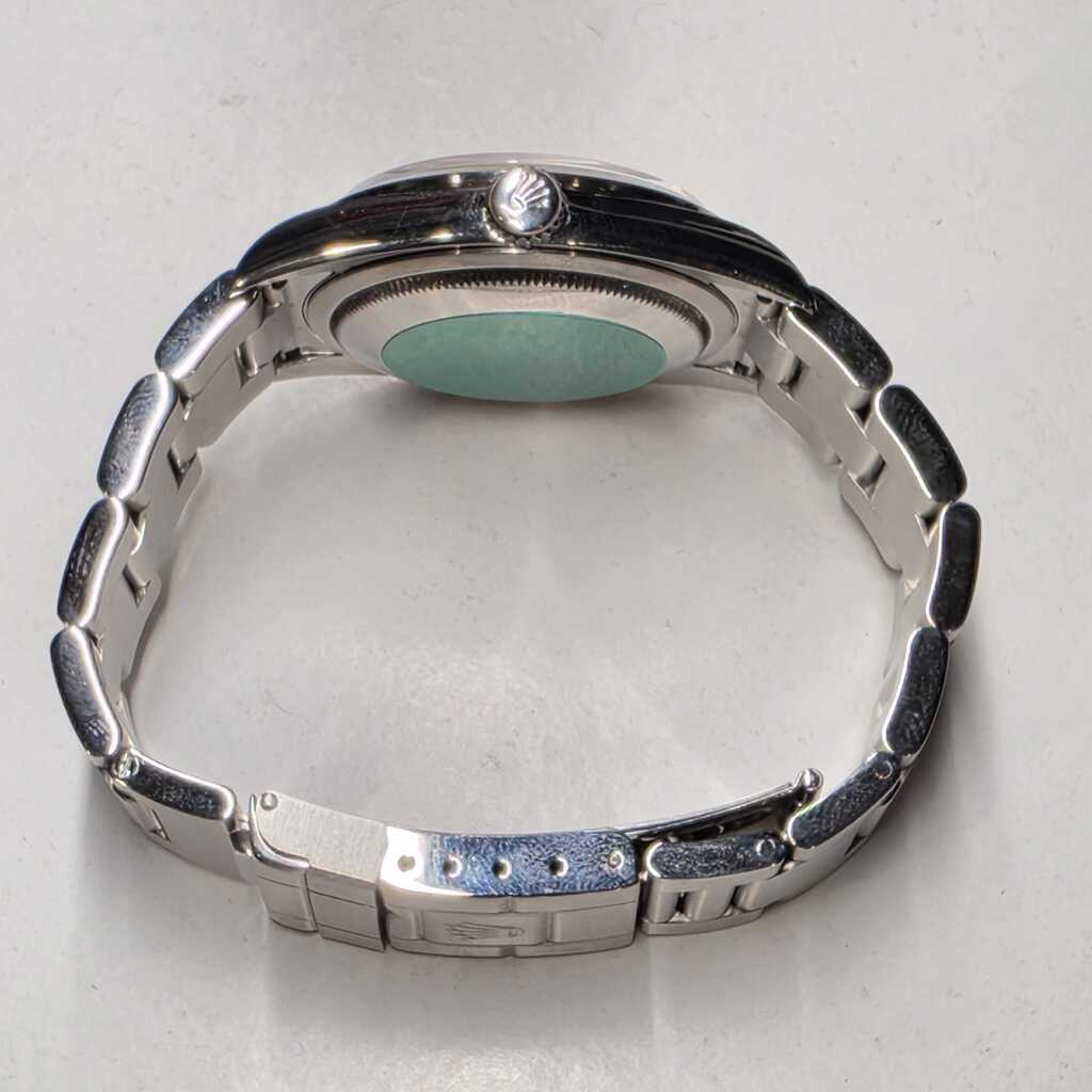 Rolex Explorer 114270 — view 2