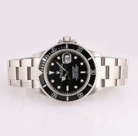 Rolex Submariner Date 16610a — view 5