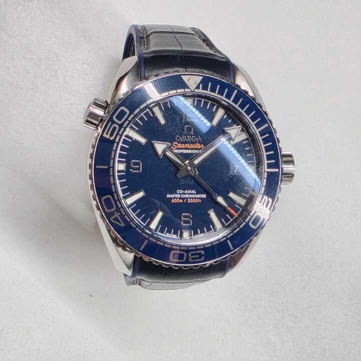 Omega Seamaster Planet Ocean 215.33.40.20.03.001 — view 1