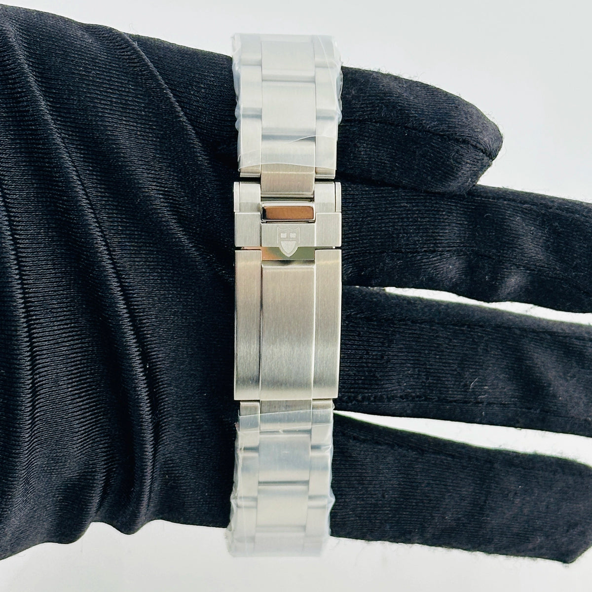 Tudor Black Bay Chrono M79310N-0001 — view 4