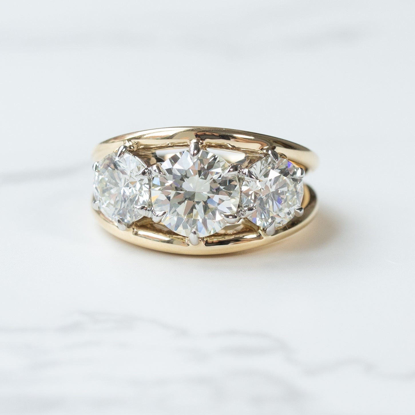 Handcrafted custom engagement ring settings by Hitched