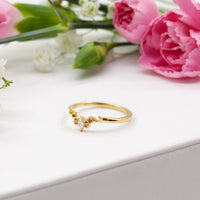 The Gold Jasmine